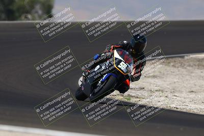 media/Jun-07-2025-TrackDaz (Sat) [[4413525952]]/A Group/12pm (Turn 2)/